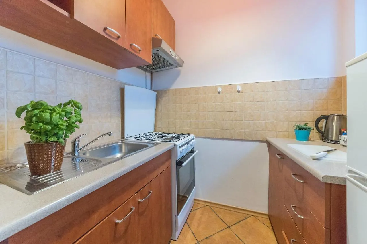 Apartamenty Przytulne Z Balkonem, 150M Od Dworca Gdansk Glowny פולין