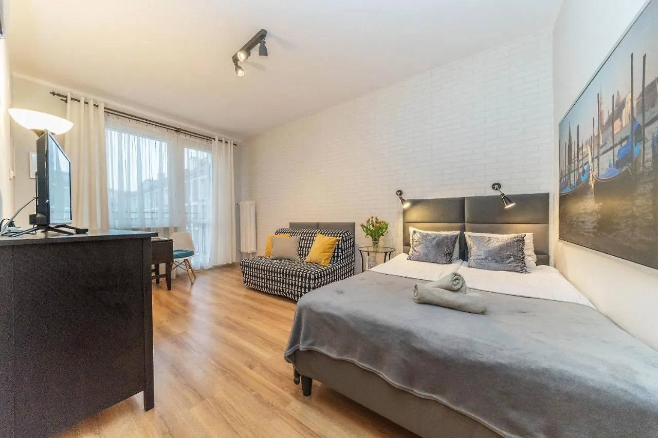 דירה Apartamenty Przytulne Z Balkonem, 150M Od Dworca Gdansk Glowny פולין