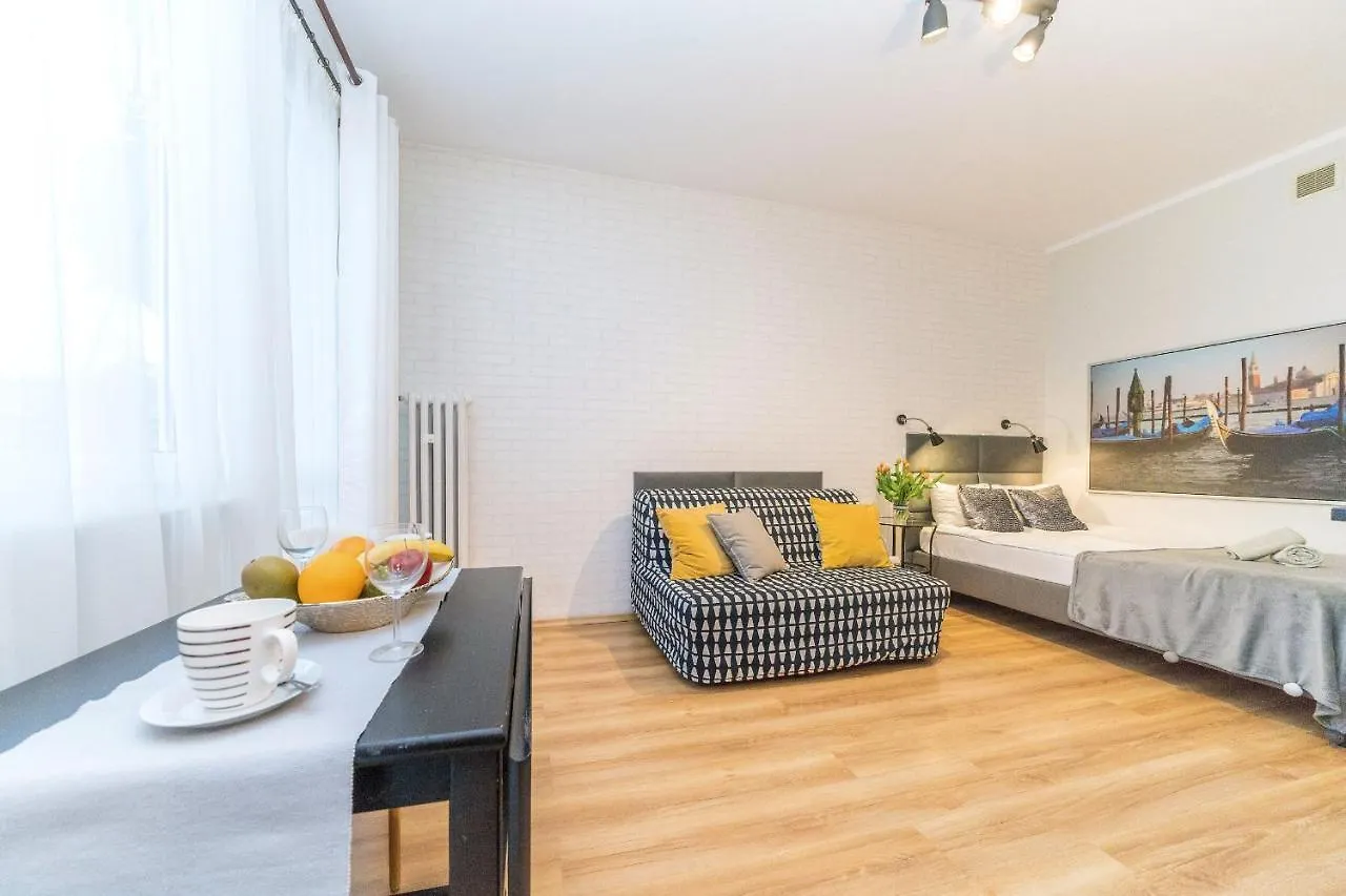 Apartamenty Przytulne Z Balkonem, 150M Od Dworca Gdansk Glowny 0*,